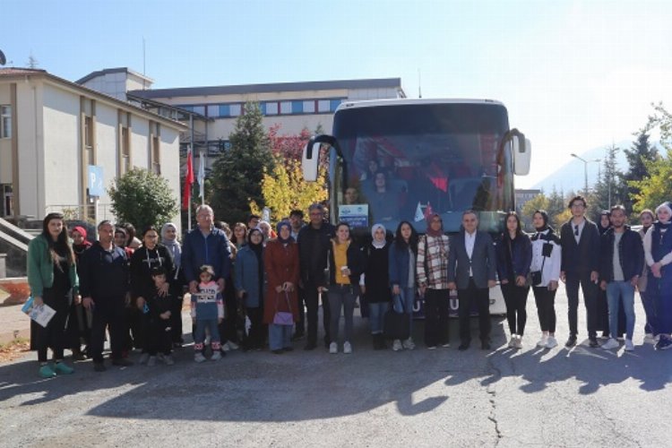 ERÜ’den yeni öğrencilere kültür yolu turu
