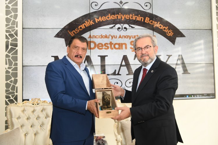Rektör Prof. Dr. Necdet Ünüvar’dan Selahattin Gürkan’a ziyaret