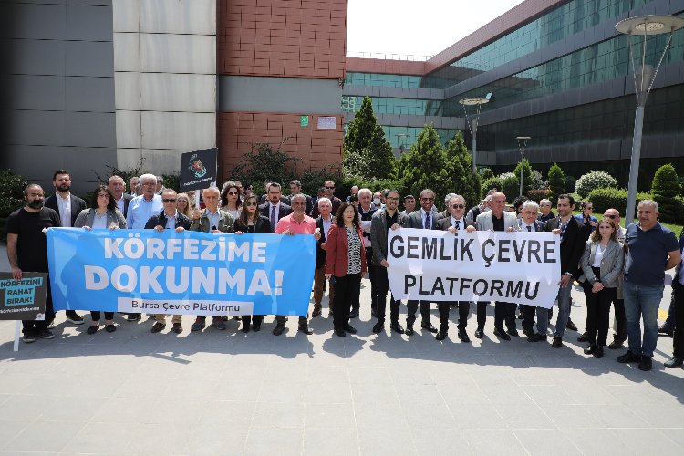 Bursa Gemlik’te ‘Körfezime Dokunma’ yargıya taşındı