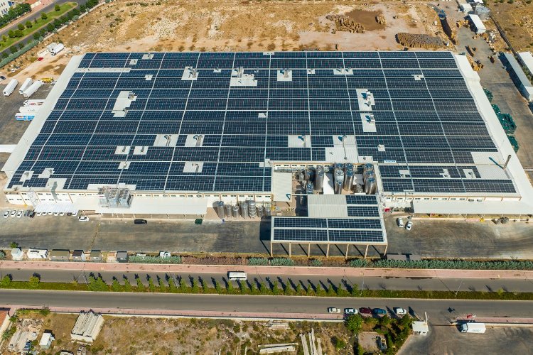 Antalya’da bir firma daha güneşten elektrik üretiyor