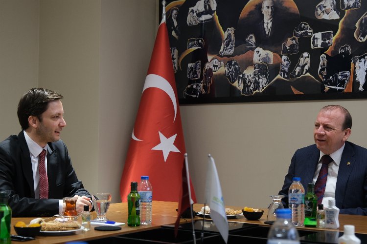 Ahmet Parseker, “Bursa Ticaret Borsası’nın işlem hacmi vizyoner projeler artıyor”