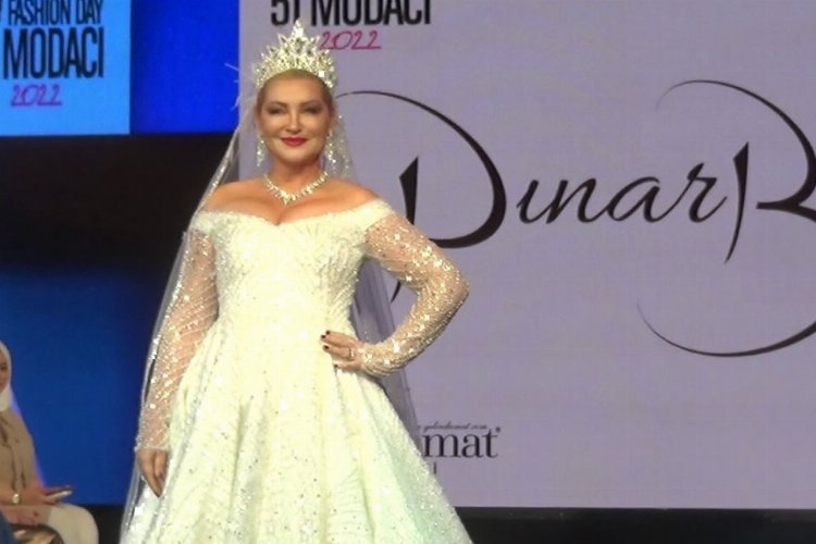 Pınar Bent’in yeni koleksiyonunu ünlü isimler taşıdı