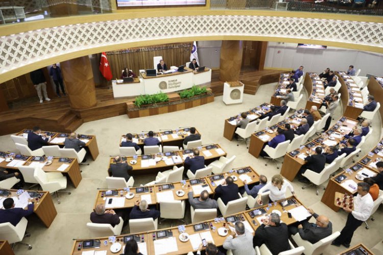 Antalya’ya 8,2 milyar liralık bütçe
