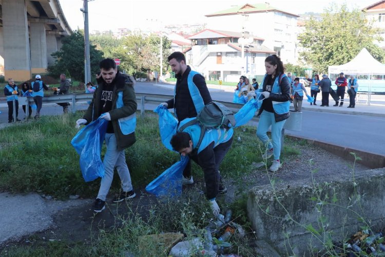 Kocaeli İzmit’te Şirintepe’nin atıkları geri kazandırıldı
