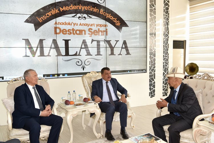 Kırgızistan Cumhurbaşkanı Danışmanı Börübaşov, Malatya Büyükşehir’de