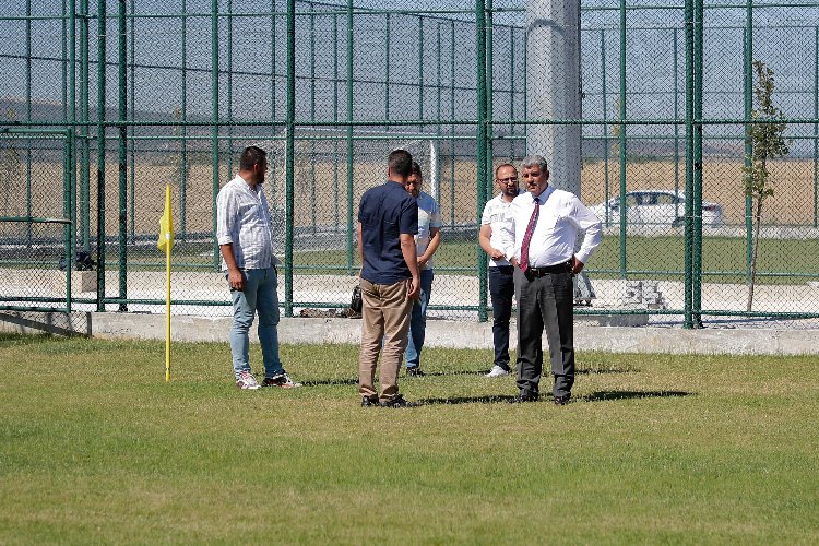 Kütahya Yoncalı’daki statlar tamamlanıyor