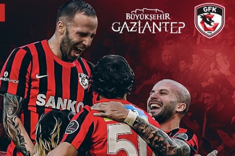 Gaziantep Büyükşehir’den futbolseverlere 100 bin Passolig hediye