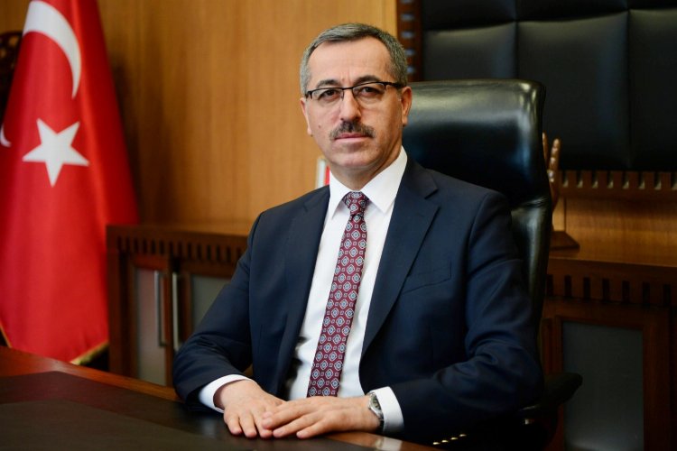 Kahramanmaraş’ın Şehrü’l-Emini Kitap Fuarı’nda gençlerle buluşacak