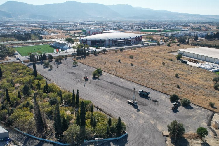 Manisa Büyükşehir’den park sorununu çözen hamle