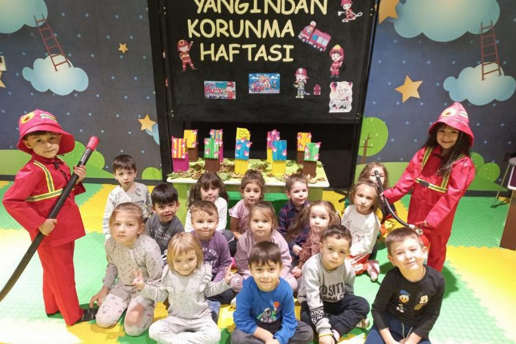 Kütahya’da minik öğrencilerden itfaiyeye ziyaret