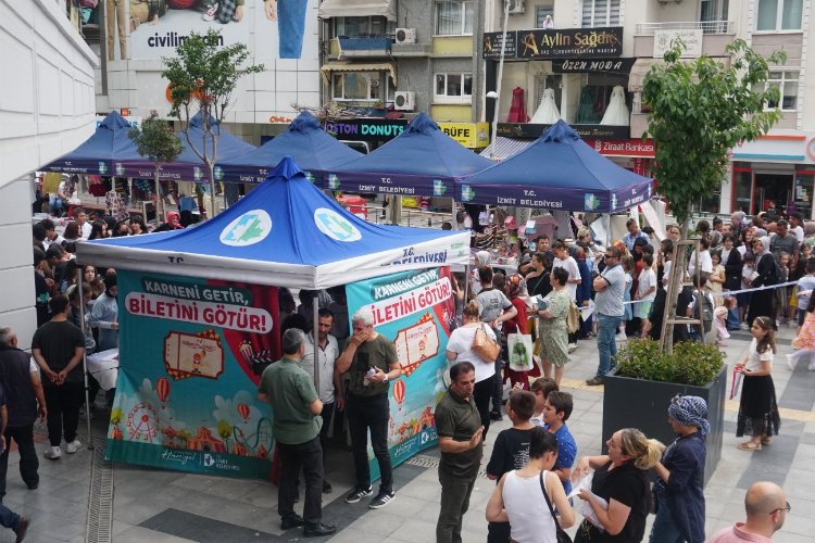 Kocaeli İzmit’te karnesini alan belediyeye koştu