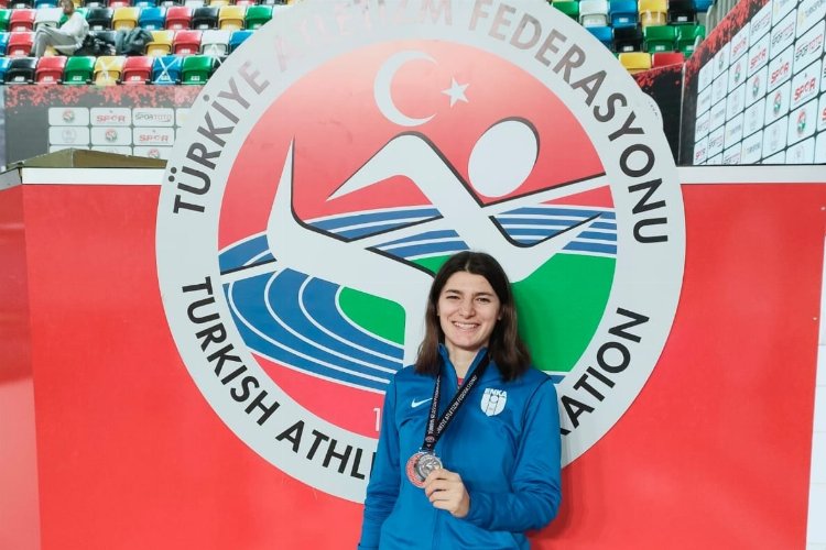 Niğde’nin gururu Aleyna Türkiye 2. oldu