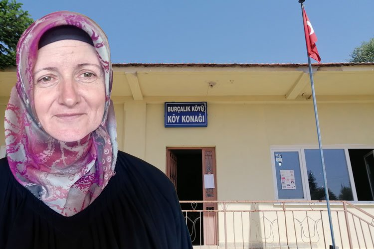 Bilecik Pazaryeri’nde görevden alınan muhtarın eşi muhtar seçildi