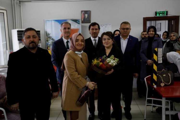 Başkan Taban Bursa İnegöl’de çalışan kadınlarla buluştu