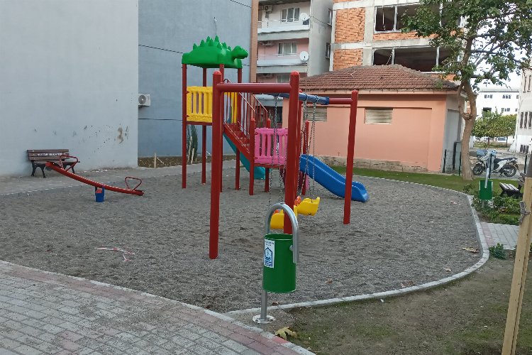 Bursa Yıldırım’da parklar yenileniyor