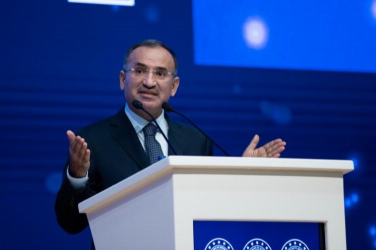 Bozdağ: “84 milyonun seferberliğine ihtiyaç var”