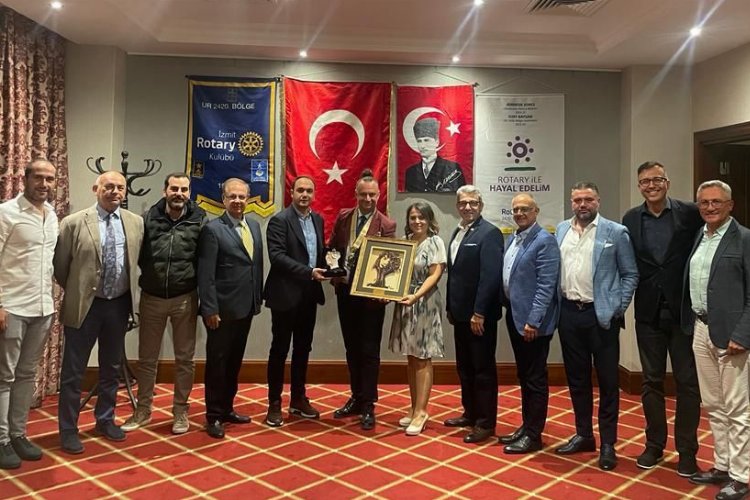 Kocaeli’de İzmit Belediyesi’nden Rotary Kulübü’ne ziyaret