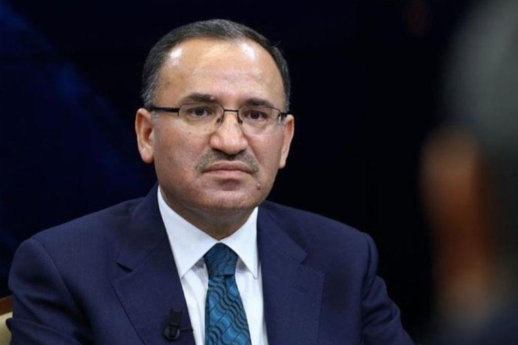 Bakan Bozdağ’dan Anayasa teklifi açıklaması… Pazartesi’ye kadar netleştireceğiz