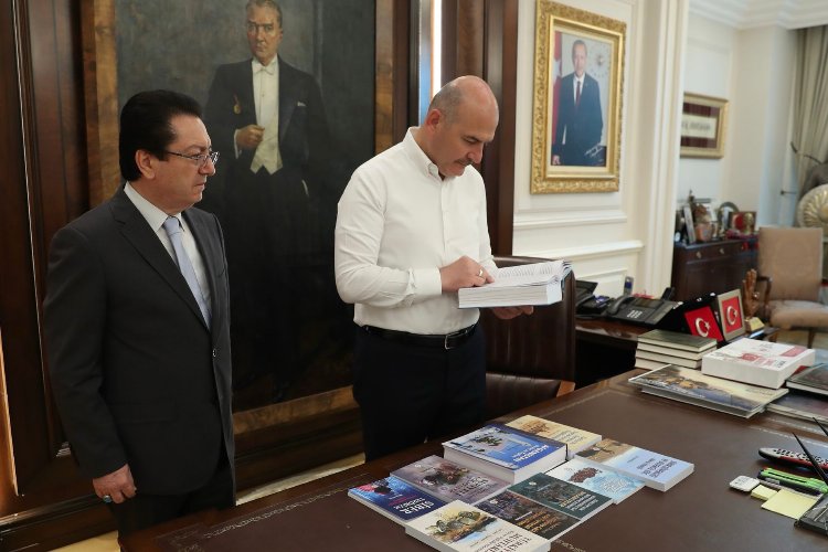 İçişleri’nden kamu yönetimine 10 yeni kitap
