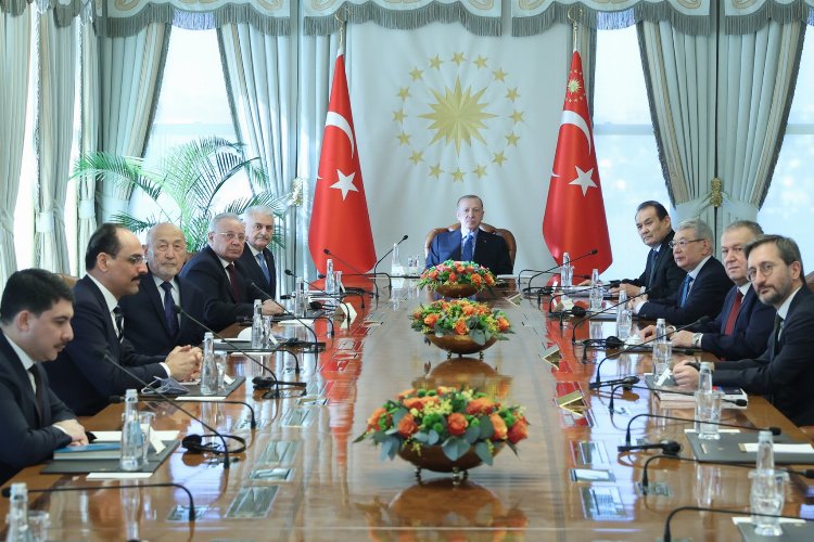 Erdoğan, Vahdettin Köşkü’nde Aksallar Konseyi’ni kabul etti