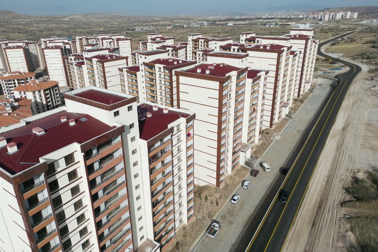 Nevşehir’de yeni TOKİ’ye giden yollarda çalışma
