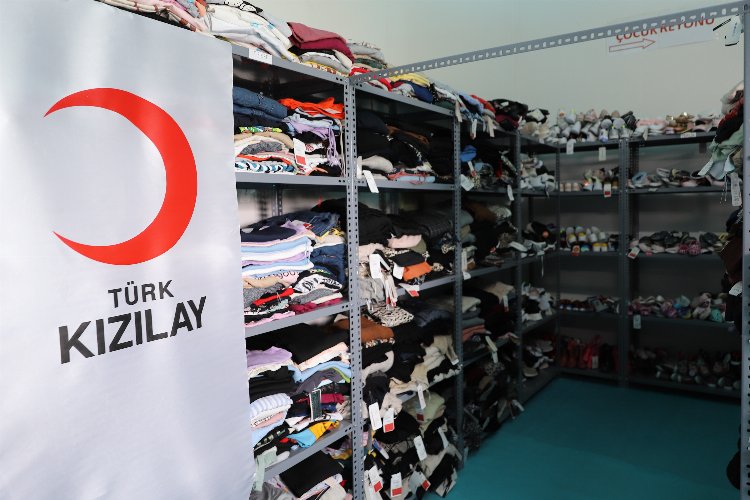 Kızılay’dan cezaevinde ücretsiz butik