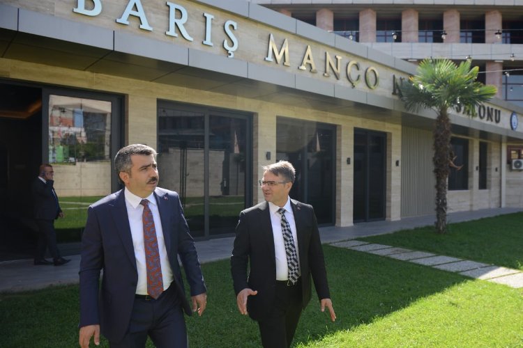 Bursa Yıldırım’da ‘Barış Manço’ modern merkeze dönüşüyor
